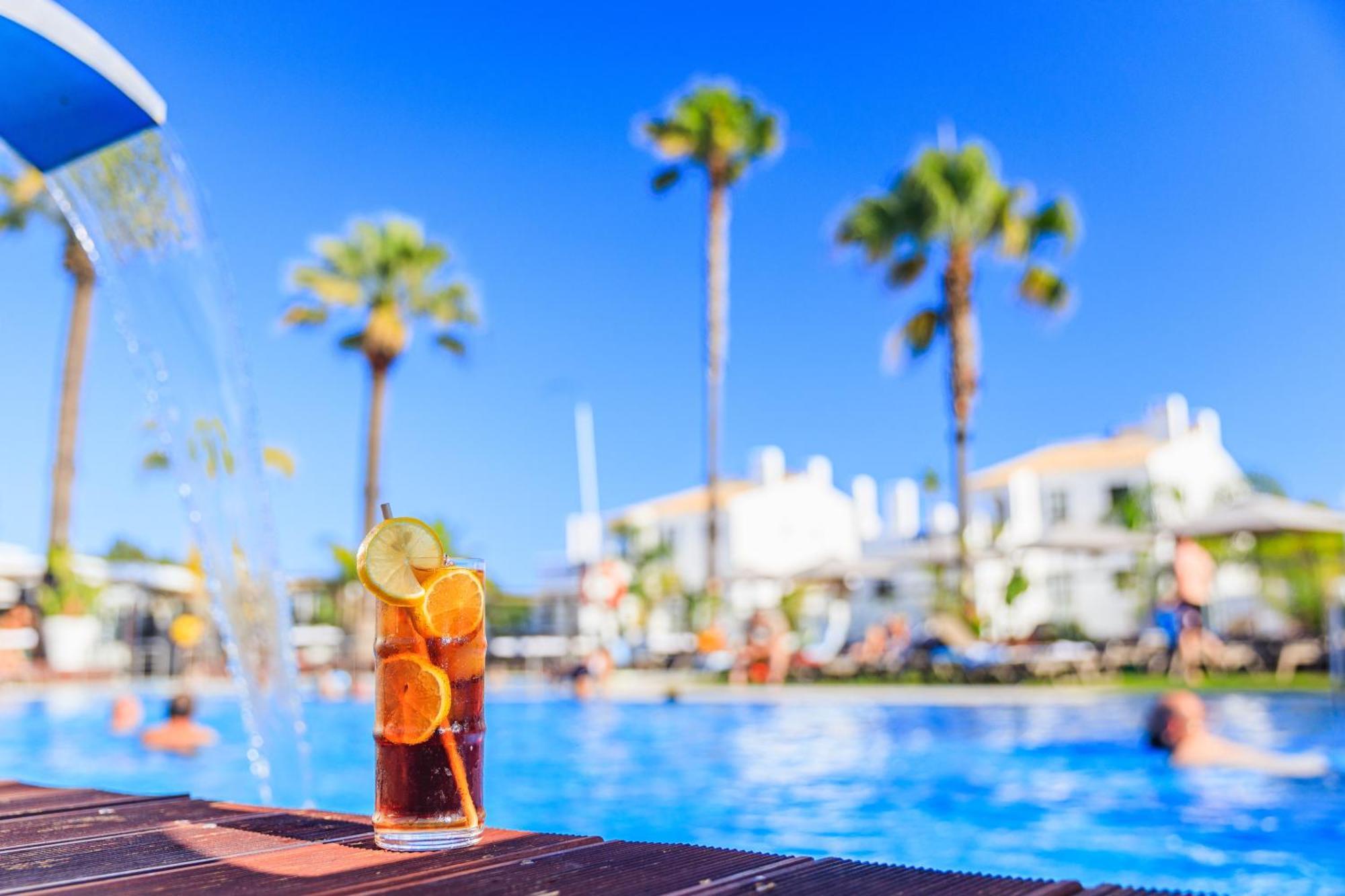 Apartamentos Honorio - Pool And Garden Виламура Экстерьер фото