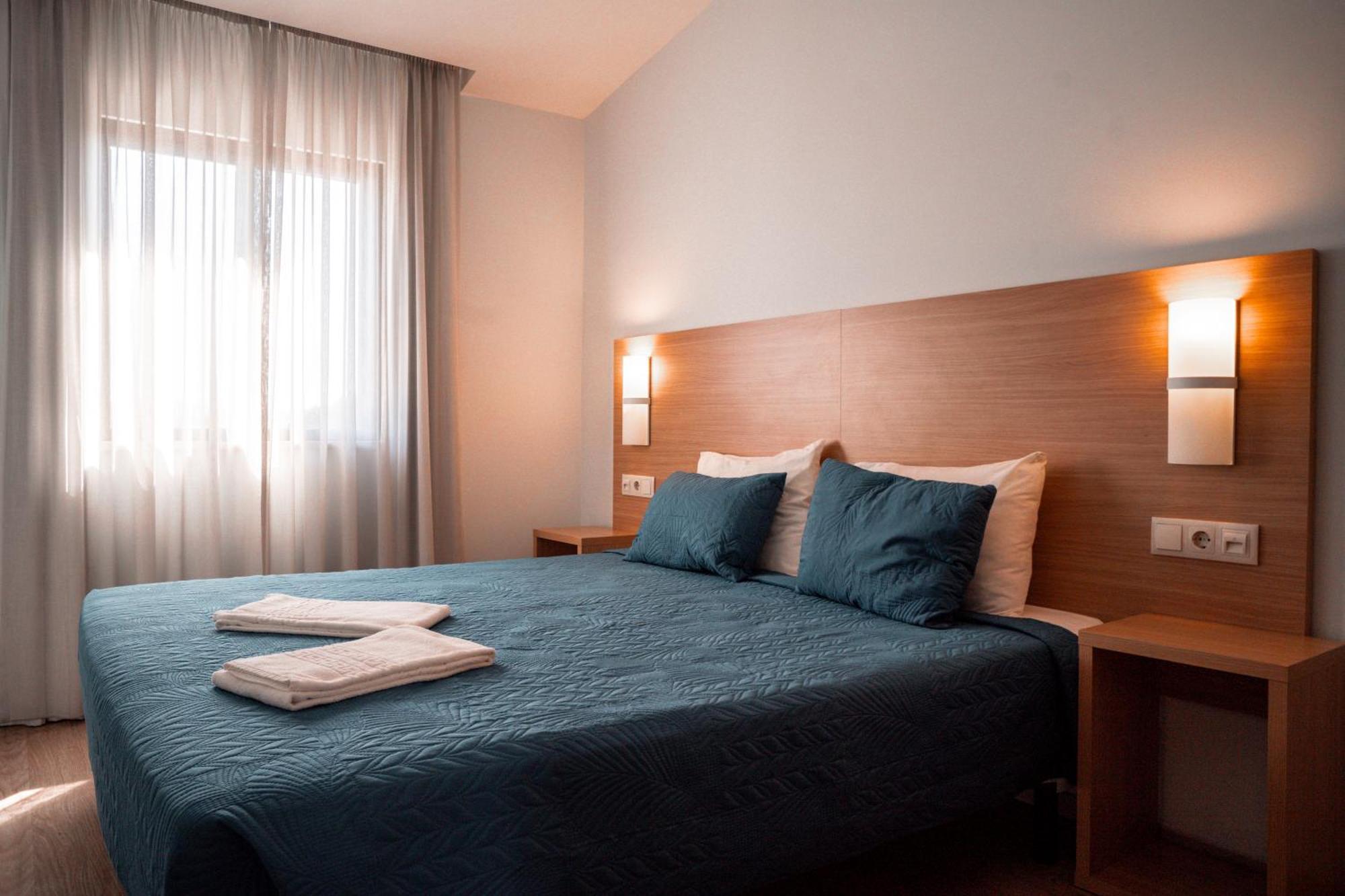 Apartamentos Honorio - Pool And Garden Виламура Экстерьер фото